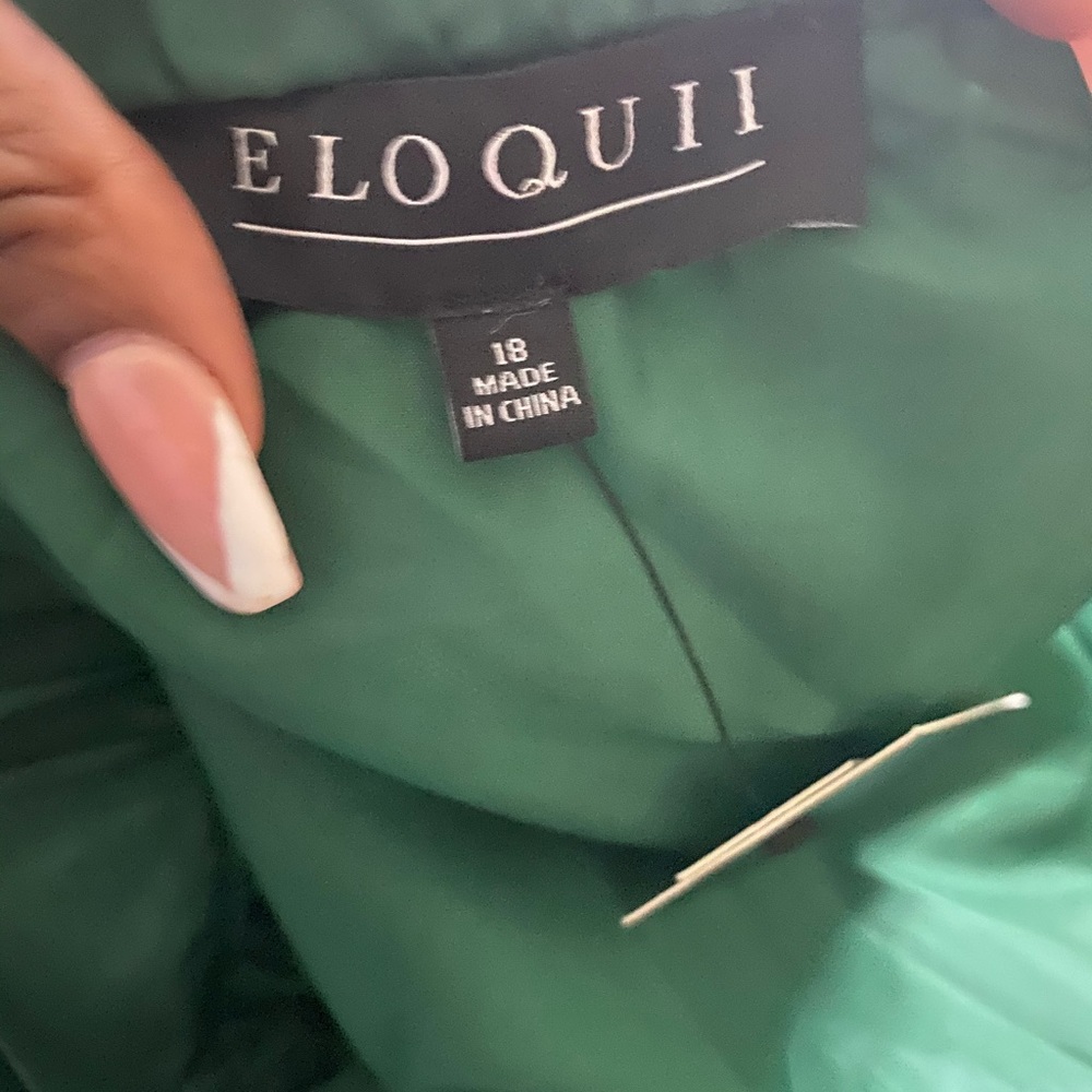 ELOQUII - Green Tulle Maxi Skirt - Picture 3 of 3